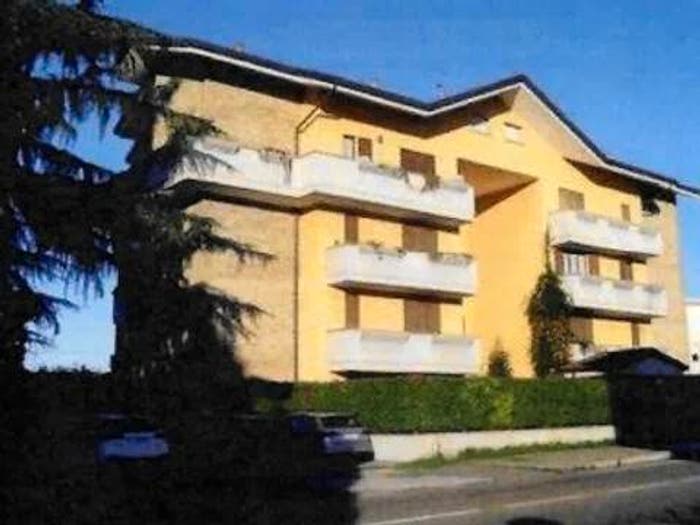 Appartamento trilocale in vendita in Corso Como, Centro, Limbiate