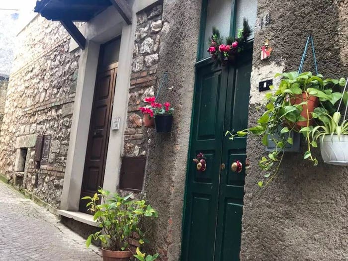 Appartamento quadrilocale in vendita in Via Unione, Centro, Vico nel Lazio