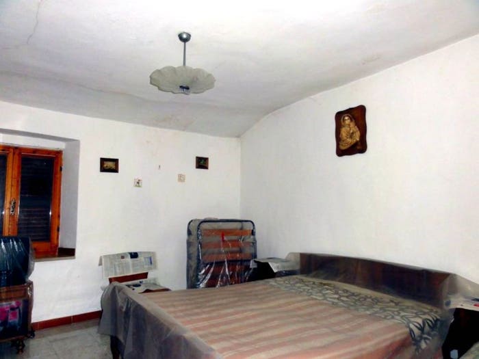 Casa con 6 locali in vendita in Svendita Intero Palazzo Terratetto SNC, Centro, Acquapendente