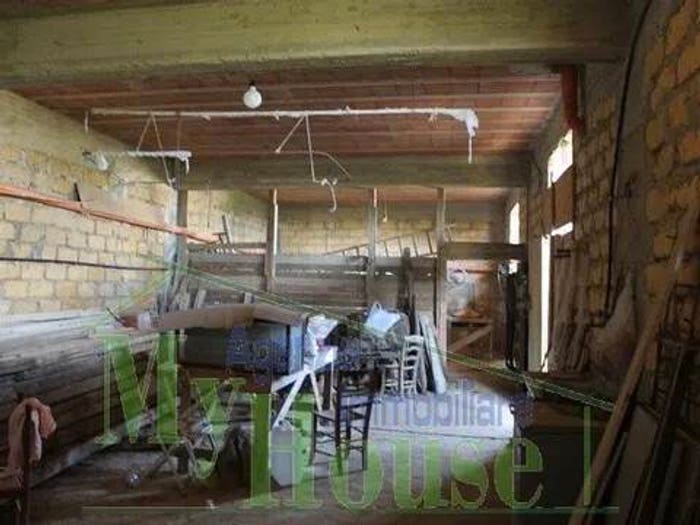 Casa con 6 locali in vendita in Via Cavalieri Di Vittorio Veneto, Cianciana