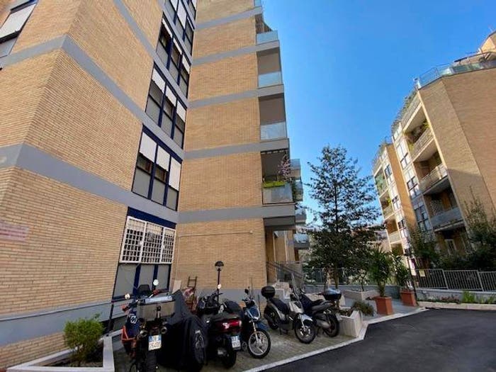 Appartamento trilocale in vendita in Via dei Giornalisti, Camilluccia Farnesina, Roma