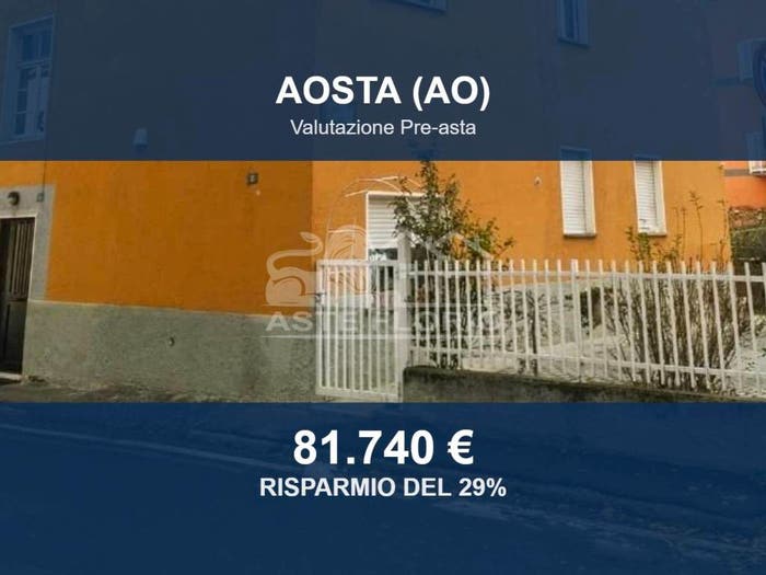 Appartamento quadrilocale in vendita in Via Artanavaz, Centro, Aosta