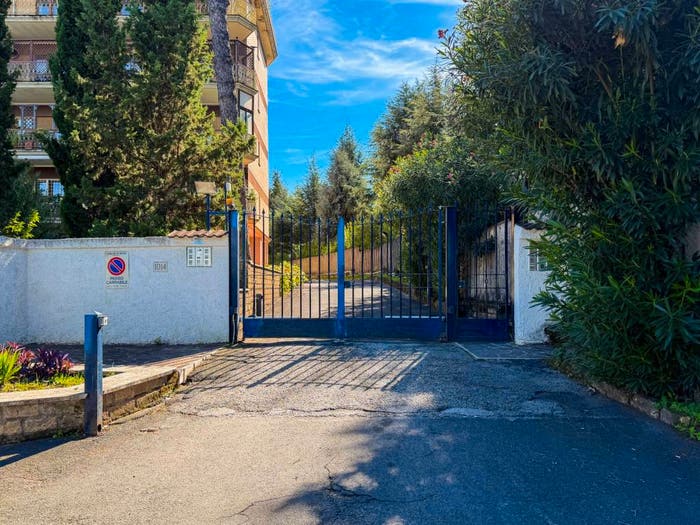 Appartamento quadrilocale in vendita in Via Nomentana, Talenti Monte Sacro, Roma
