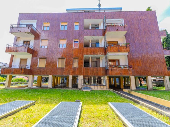 Appartamento quadrilocale in vendita in Via Puglia, San Giuseppe, Monza