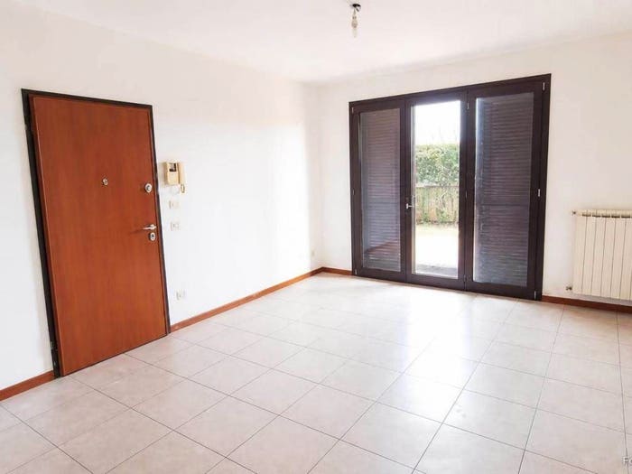Appartamento con 5 locali in vendita in Centro, Agliana