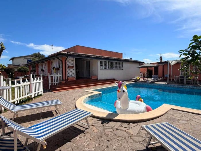 Casa con 5 locali in vendita in Strada Valmontorio, Lido di Foce Verde, Latina