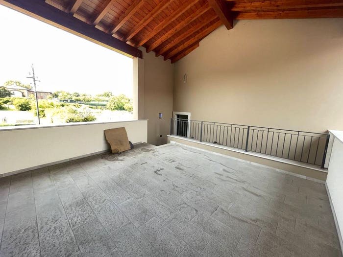 Appartamento quadrilocale in vendita in Via San Germano, Centro, Calcinato