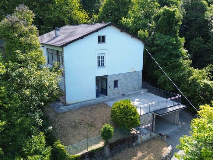 Casa con 6 locali in vendita in Via San Marco, Torre de' Busi