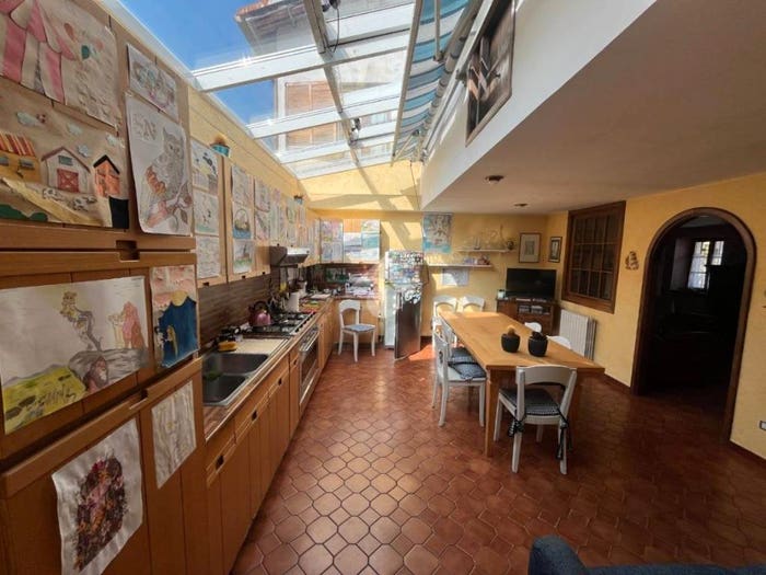 Appartamento trilocale in vendita in Via Trento, Centro Storico, Pinerolo