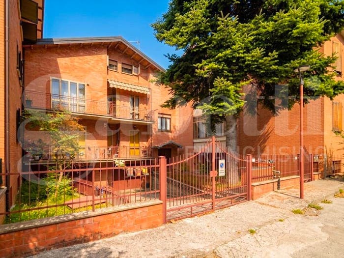 Appartamento con 5 locali in vendita in Via A Vespucci, Centro, Gubbio
