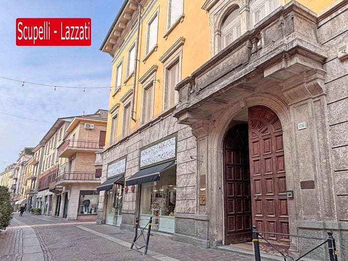 Appartamento quadrilocale in vendita in Via Emilia, Centro Storico, Voghera