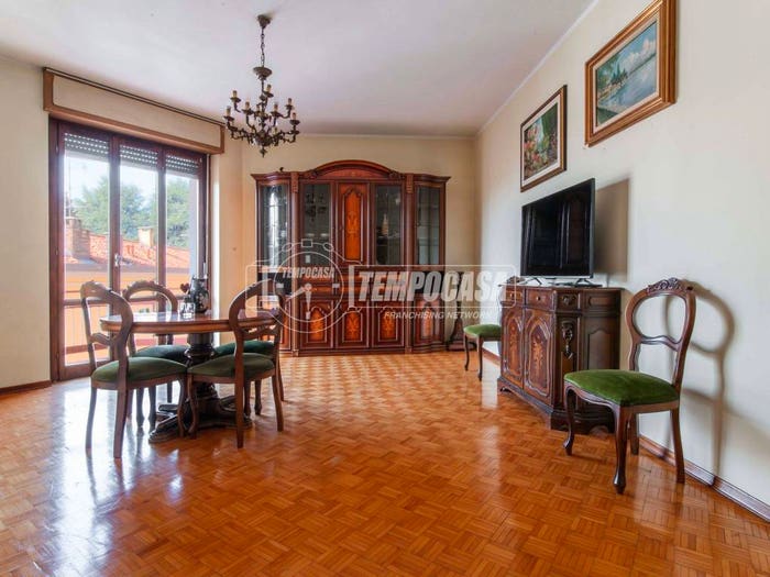Appartamento bilocale in vendita in Via CASTIGLIONI, Centro, Appiano Gentile