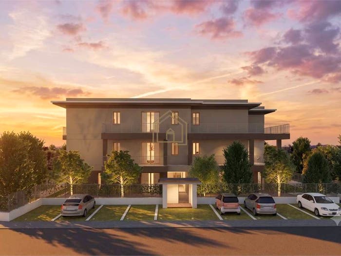 Appartamento trilocale in vendita in Via Unità d'Italia, San Martino della Battaglia, Desenzano del Garda