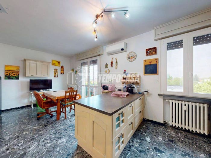 Appartamento quadrilocale in vendita in Via Carlo Marx, Centro, Rio Saliceto