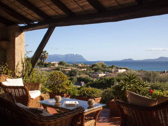 Casa con 6 locali in vendita in Via dell'Erica, Golfo Aranci
