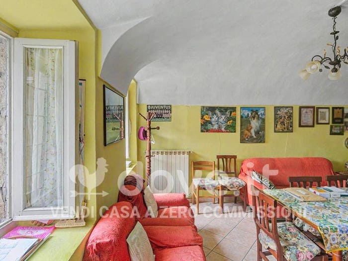 Casa quadrilocale in vendita in Via Maestra, Casalino, Mombello Monferrato