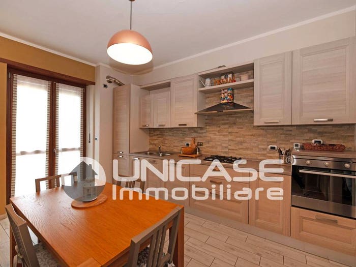 Appartamento trilocale in vendita in Via Vittorio Emanuele II, Centro, Bricherasio