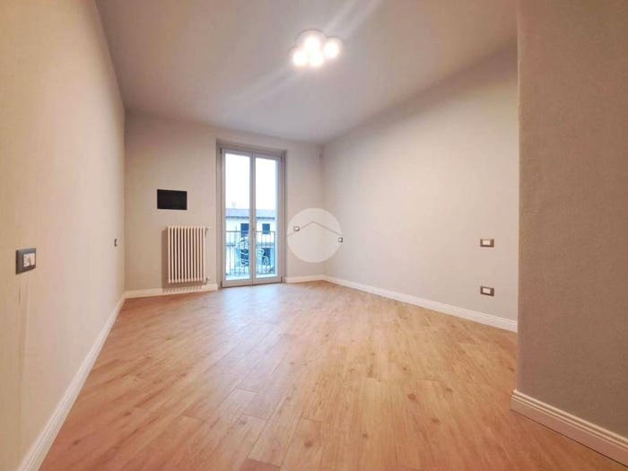 Appartamento trilocale in vendita in Via plana, Centro, Casteggio