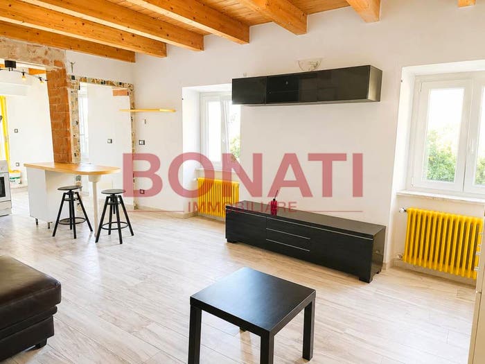 Appartamento quadrilocale in vendita in Albiano Magra, Aulla