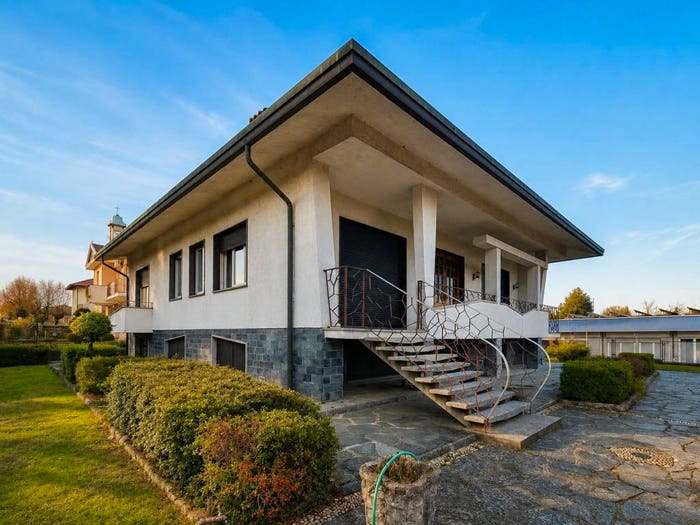 Casa con 6 locali in vendita in Via Filippo Gerbino, Centro, Lentate sul Seveso