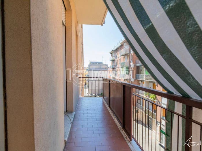 Appartamento trilocale in vendita in Via MASCAGNI, Musicisti, Modena