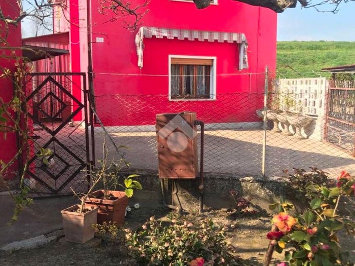 Casa trilocale in vendita in Via Papafava, Centro, Pettorazza Grimani