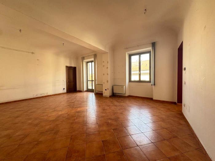 Casa con 6 locali in vendita in Via Girolamo Savonarola, Piazza della Libertà, Alessandria