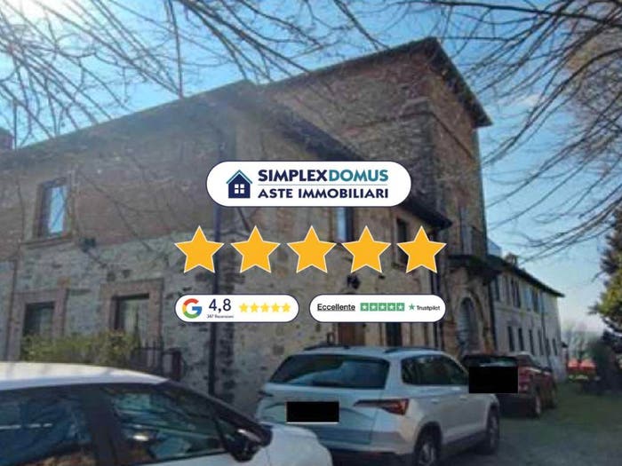 Casa con 6 locali in vendita in Strada Cantone, Agazzano