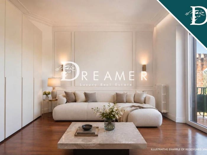 Appartamento con 6 locali in vendita in Via Solferino, Borgo Ognissanti Il Prato, Firenze