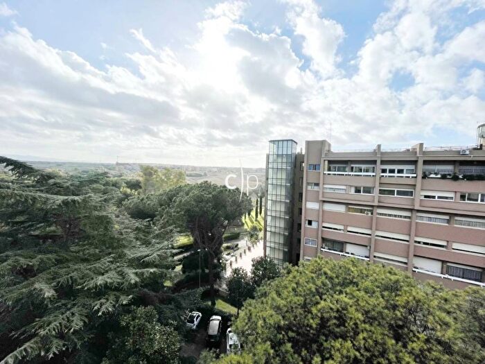 Appartamento con 5 locali in vendita in Via Elio Lampridio Cerva, Fonte Meravigliosa, Roma