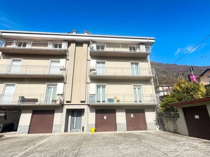 Appartamento trilocale in vendita in Via T Olivelli, Centro, Malonno