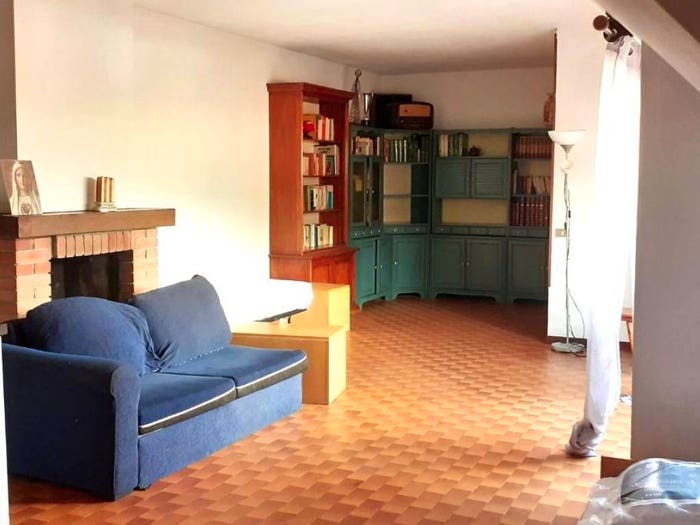 Appartamento con 5 locali in vendita in Rinchiostra Quercioli, Massa