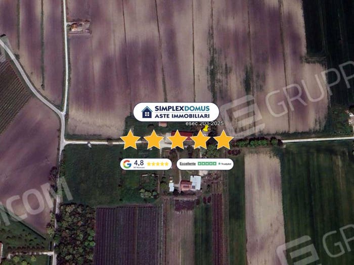 Casa con 6 locali in vendita in Strada Jolanda Bonaglia, Centro, Jolanda di Savoia