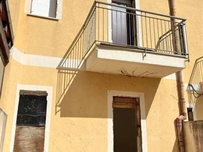 Casa quadrilocale in vendita in Via Del Pacecoto, Custonaci