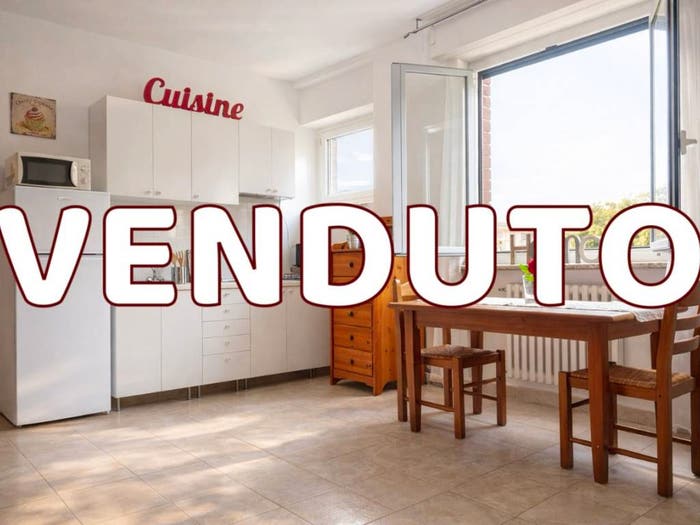 Appartamento bilocale in vendita in Via Carlo Amoretti, Roserio, Milano