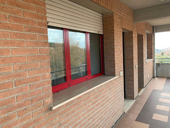 Appartamento trilocale in vendita in Via Guido da Montefeltro, Centro, Urbino