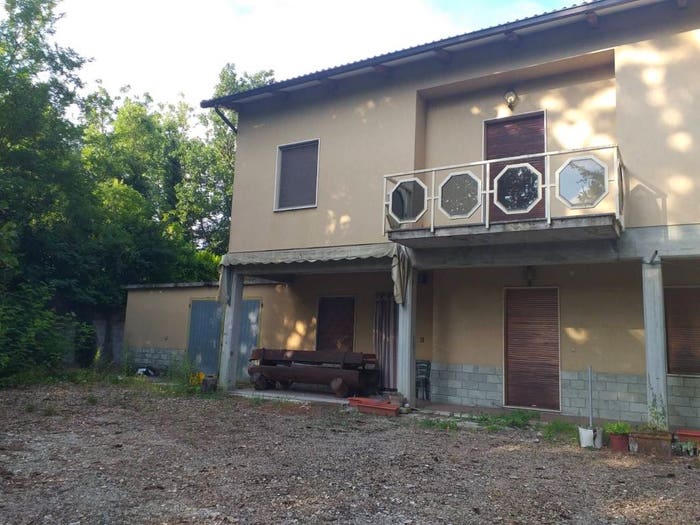 Casa con 6 locali in vendita in Strada Val Parma, Costa Di Beduzzo, Corniglio