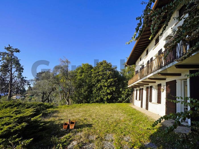 Casa con 6 locali in vendita in Via Panoramica, Gardone Riviera