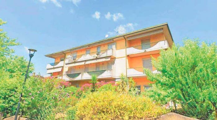 Appartamento bilocale in vendita in Via Regia Antica Lonato BS Italia, Lonato, Lonato del Garda
