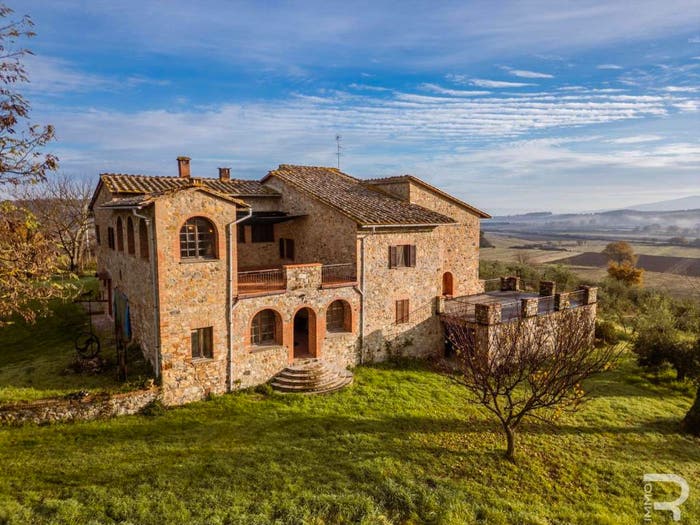 Casa con 6 locali in vendita in Strada Provinciale di Casole d'Elsa, Centro, Casole d'Elsa