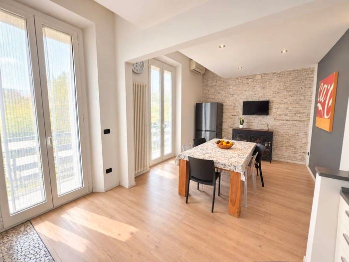 Appartamento con 6 locali in vendita in Castello, Firenze