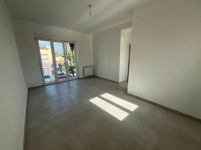 Appartamento trilocale in vendita in Via Pietro Maroncelli, Marco Polo Don Bosco, Viareggio