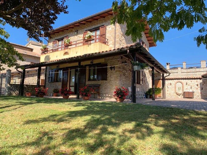 Casa quadrilocale in vendita in Via Giuseppe Garibaldi, Fantauzzi, Cantalice