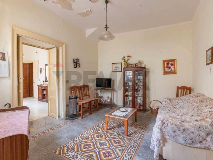 Casa con 6 locali in vendita in Via Reitano, Centro, Caltagirone