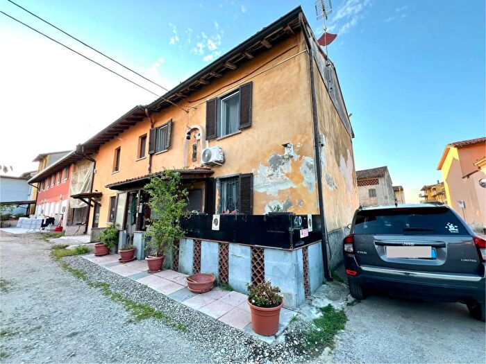 Casa trilocale in vendita in Via della Gera d'Adda, Revellino Campo Marte, Lodi