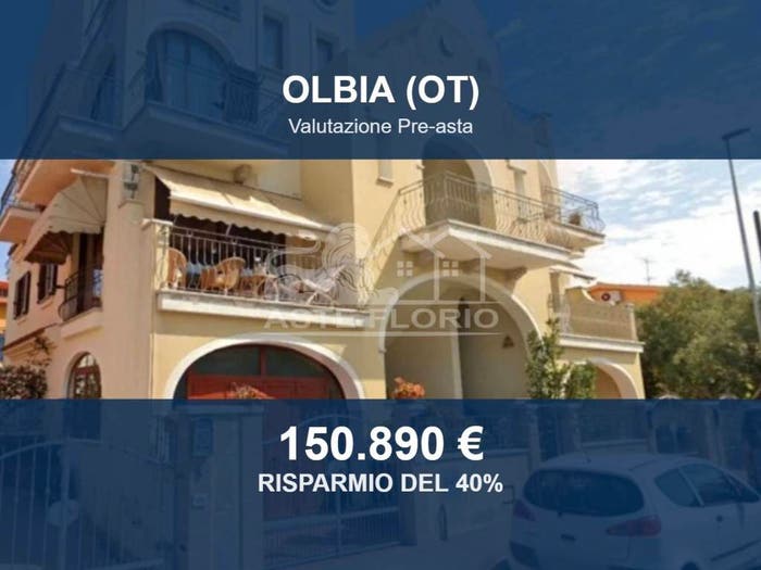 Appartamento con 5 locali in vendita in Via Svezia, Sacra Famiglia Bandinu, Olbia