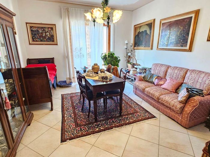 Appartamento quadrilocale in vendita in Via Liri, Mascagni Saracina, Grosseto