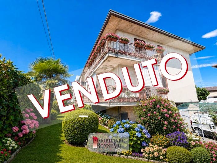Appartamento trilocale in vendita in Via Armando Diaz, Cadorago Caslino Al Piano, Cadorago