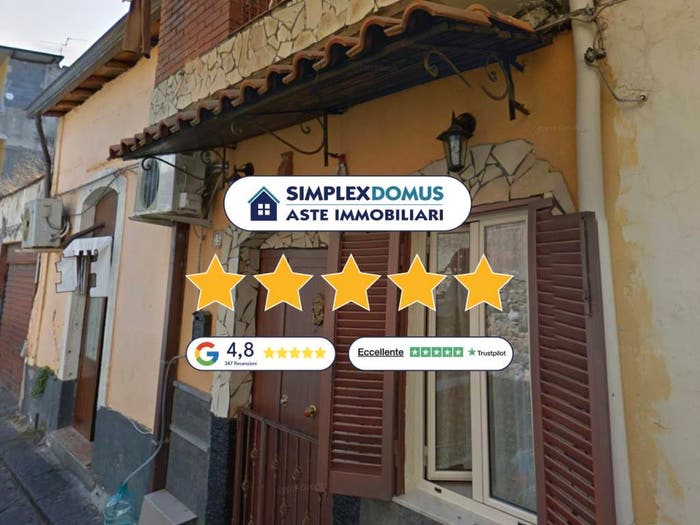 Appartamento quadrilocale in vendita in Via Valenti, Via delle Calcare, Catania