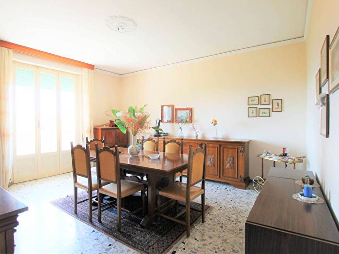 Appartamento quadrilocale in vendita in Viale Nunzi Trento, Centro, Fermo